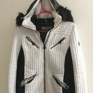 KORS BLACK/WHITE SLIMMING WINTER JACKET WITH HOOD